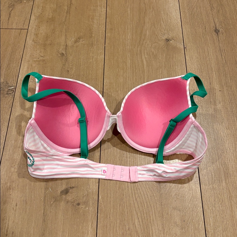 PINK Victoria's Secret Bra Size 36C - Picture 2 of 13